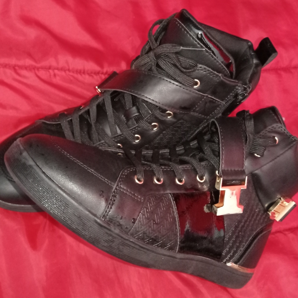 $$40$$ALDO FOREIGN DESIGNER HI TOPS SZ 11